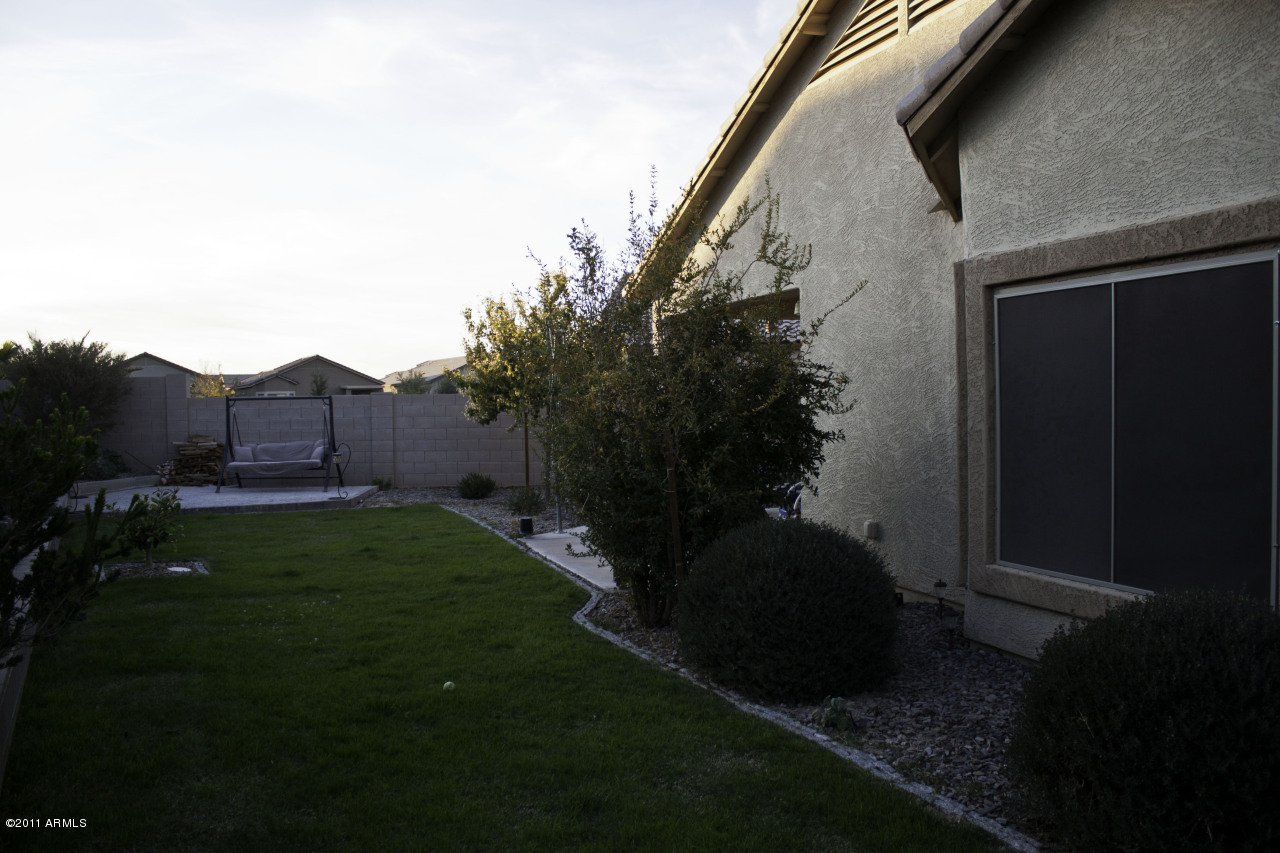 42783 West Kendra Way Maricopa, AZ 85138 - Photo 22 of 24 Backyard