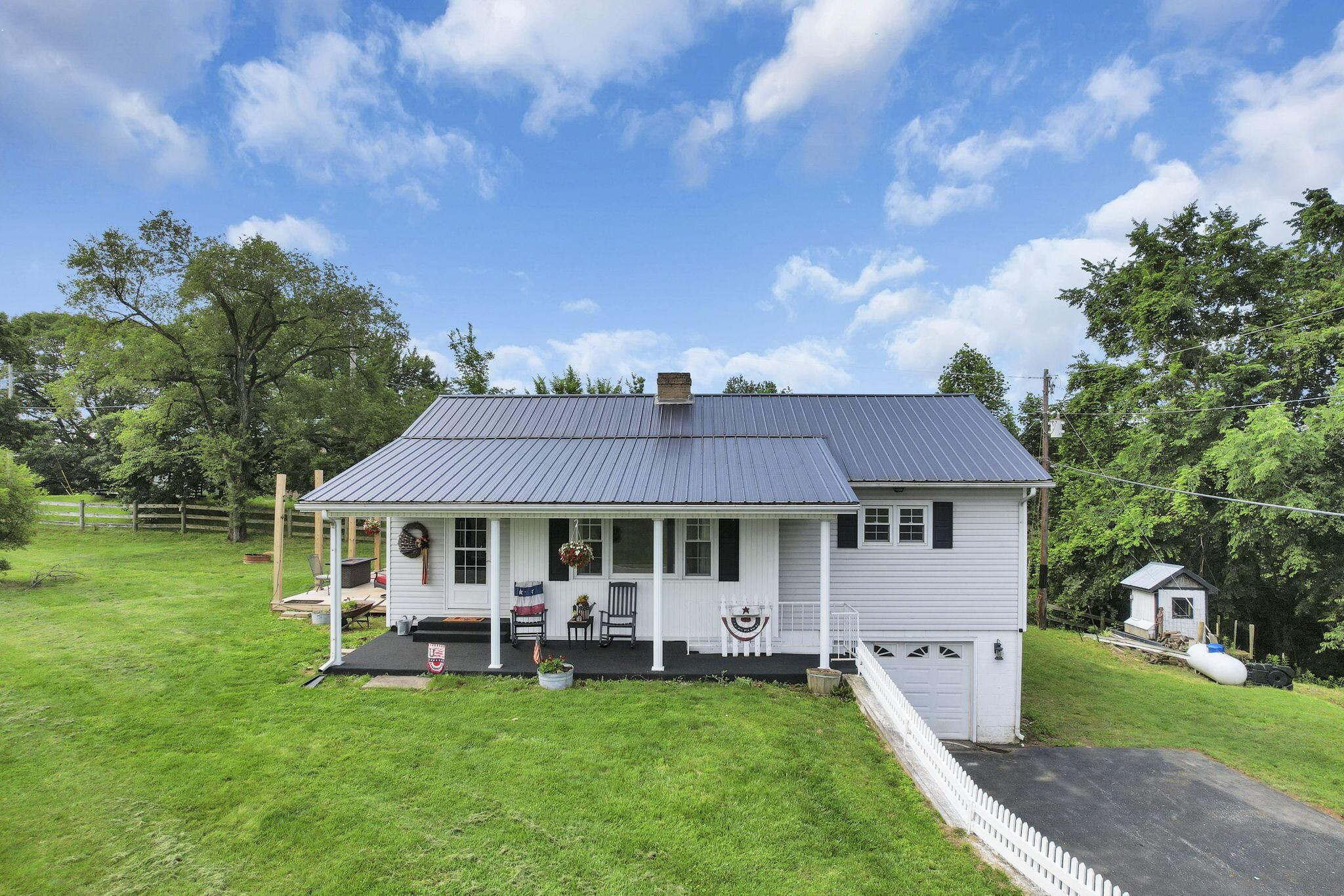 17519 Thompson Ridge Road Laurelville, OH 43135 - Photo 42 of 46 42-web-or-mls-DJI_0637