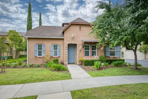 $359,000 | 4158 Trenton Avenue, Clovis, CA 93619