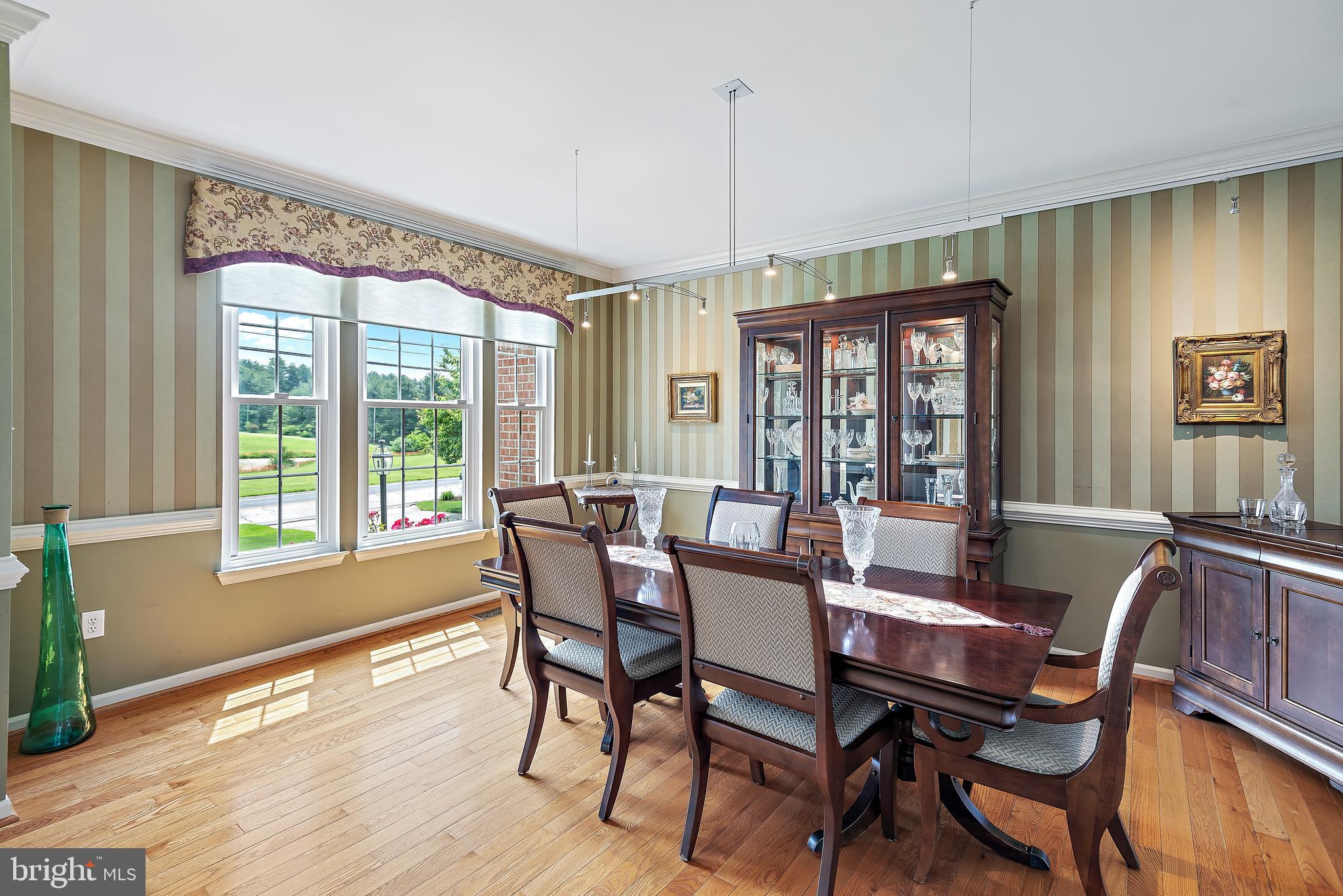 6490 South Trotter Road Clarksville, MD 21029 - Photo 11 of 57 Dining Rm