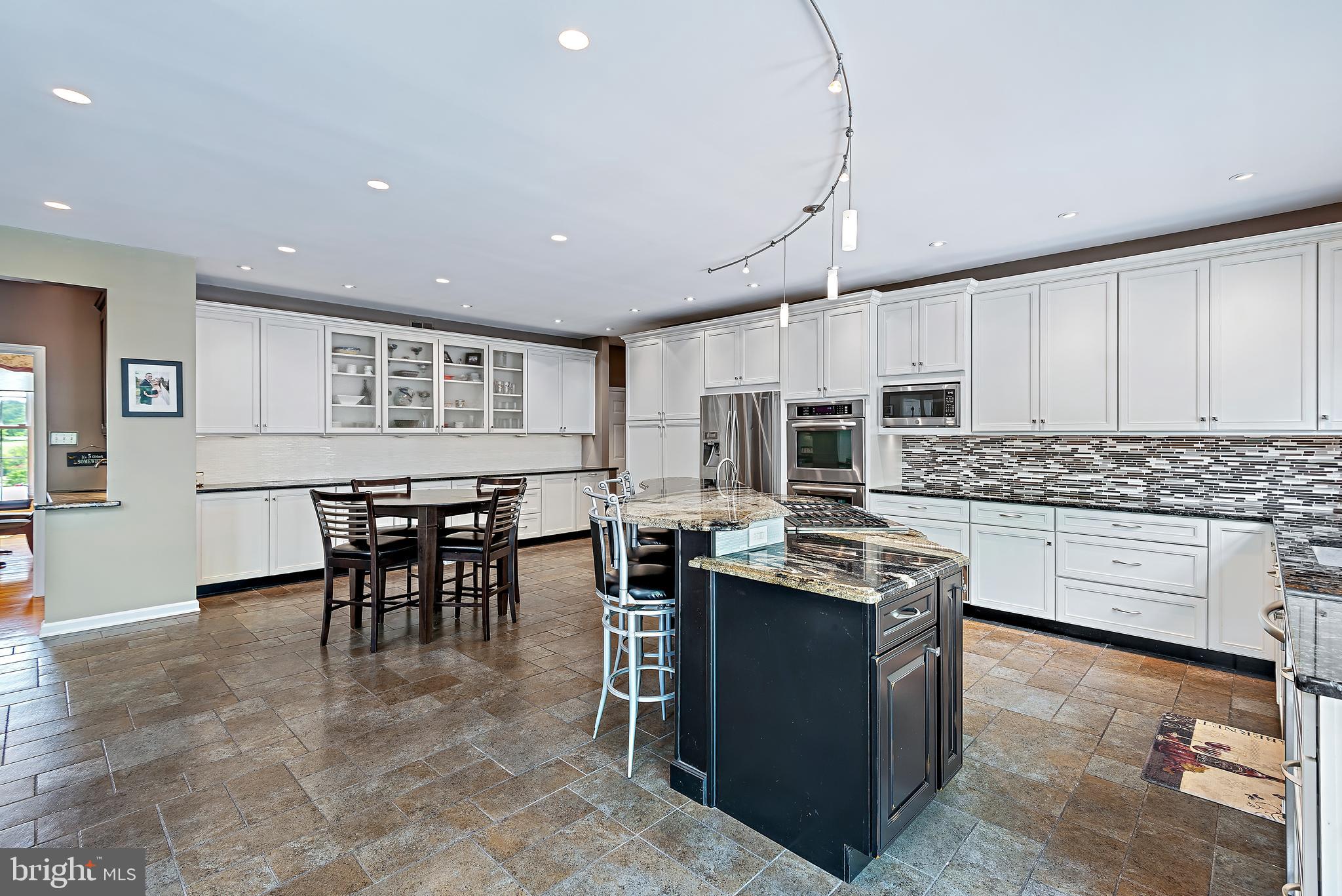 6490 South Trotter Road Clarksville, MD 21029 - Photo 14 of 57 Kitchen from Family Rm