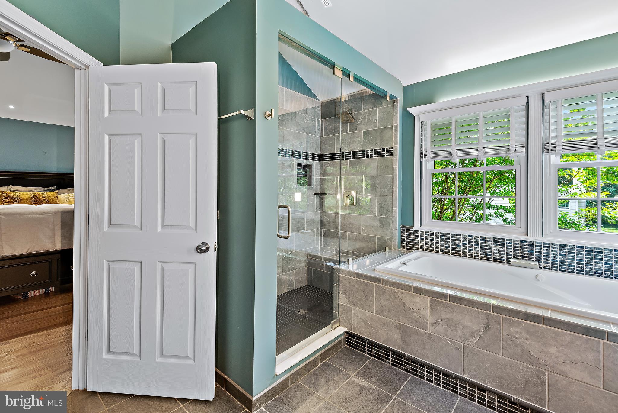6490 South Trotter Road Clarksville, MD 21029 - Photo 30 of 57 Primary Bathroom - Remodeled
