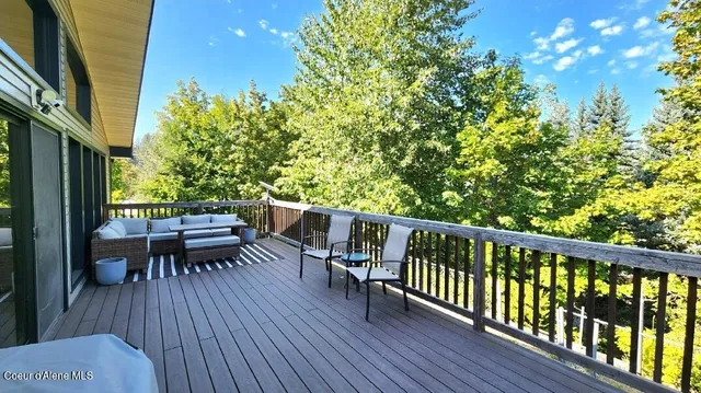 $550,000 | 211 Coeur D Alene Avenue, St. Maries, ID 83861