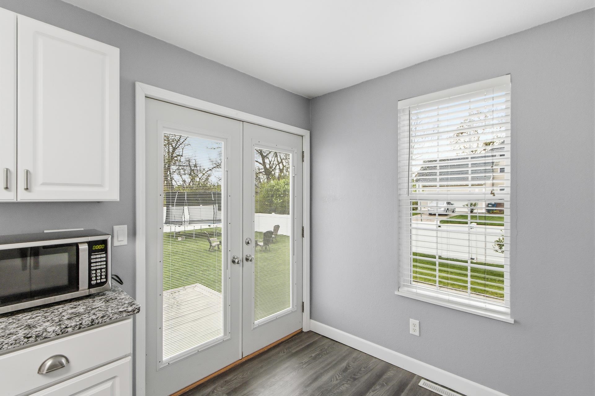 333 2nd Baraboo, WI 53913 - Photo 42 of 59