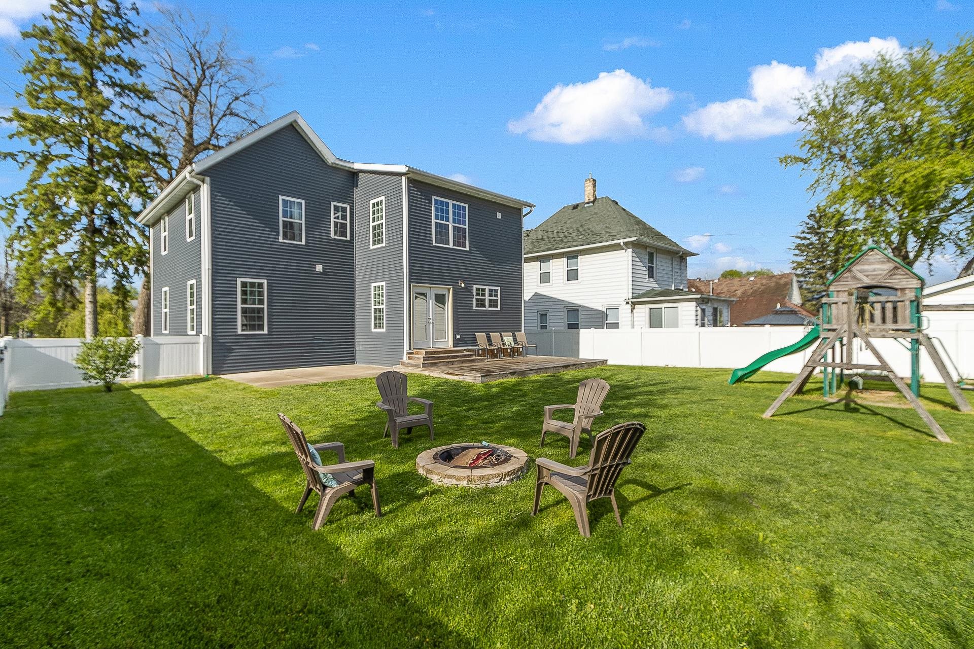 333 2nd Baraboo, WI 53913 - Photo 44 of 59