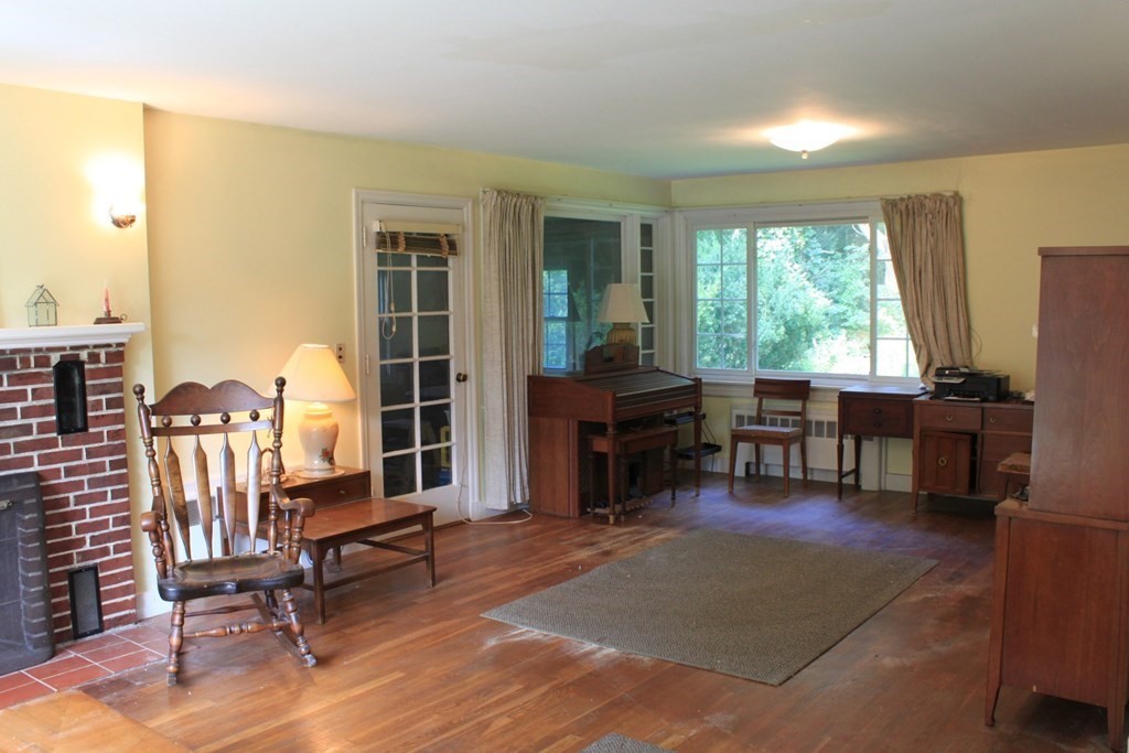 30 Upland Road Concord, MA 01742 - Photo 5 of 14 Gallery Image 5