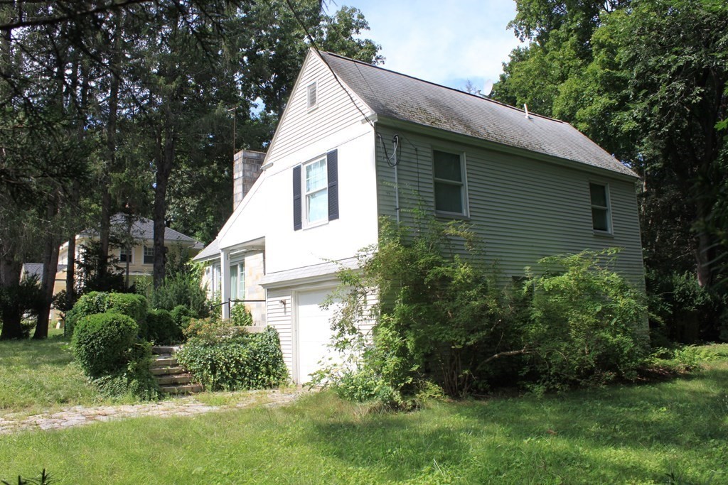 30 Upland Road Concord, MA 01742 - Photo 10 of 14 Gallery Image 10