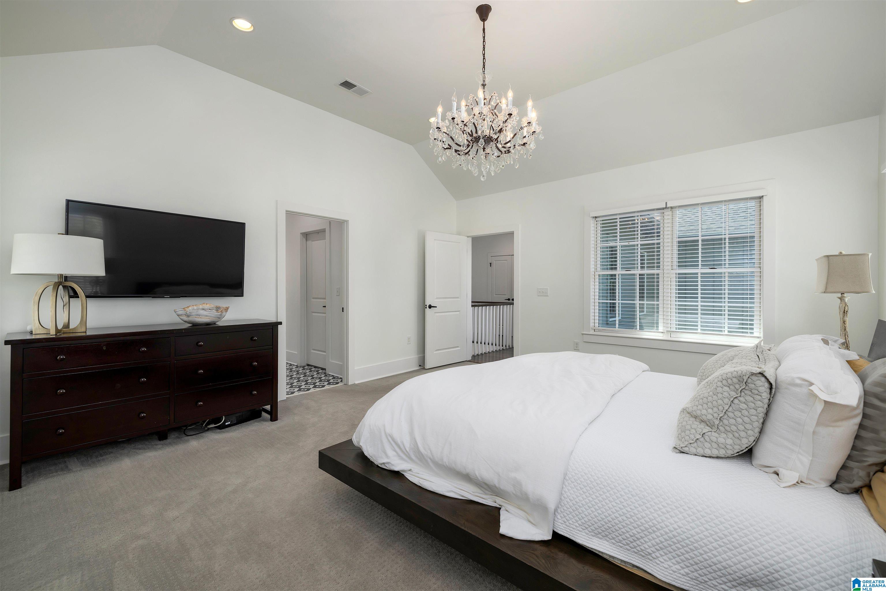 1106 Irving Road Birmingham, AL 35209 - Photo 32 of 52