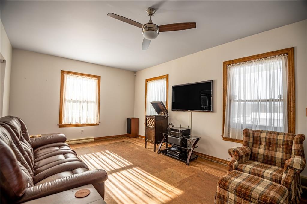 3272 Valley View Road Sharpsville, PA 16150 - Photo 4 of 25 Gallery Image 4