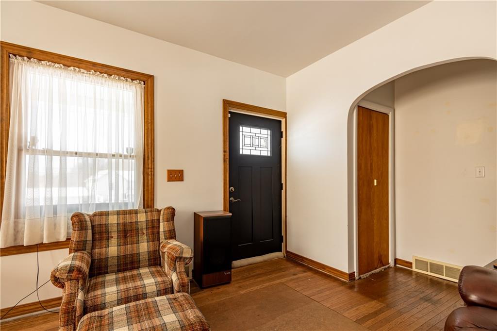 3272 Valley View Road Sharpsville, PA 16150 - Photo 5 of 25 Gallery Image 5