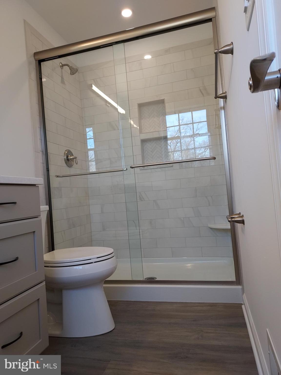 2 Paxson Road Doylestown, PA 18901 - Photo 19 of 29 Master Bath