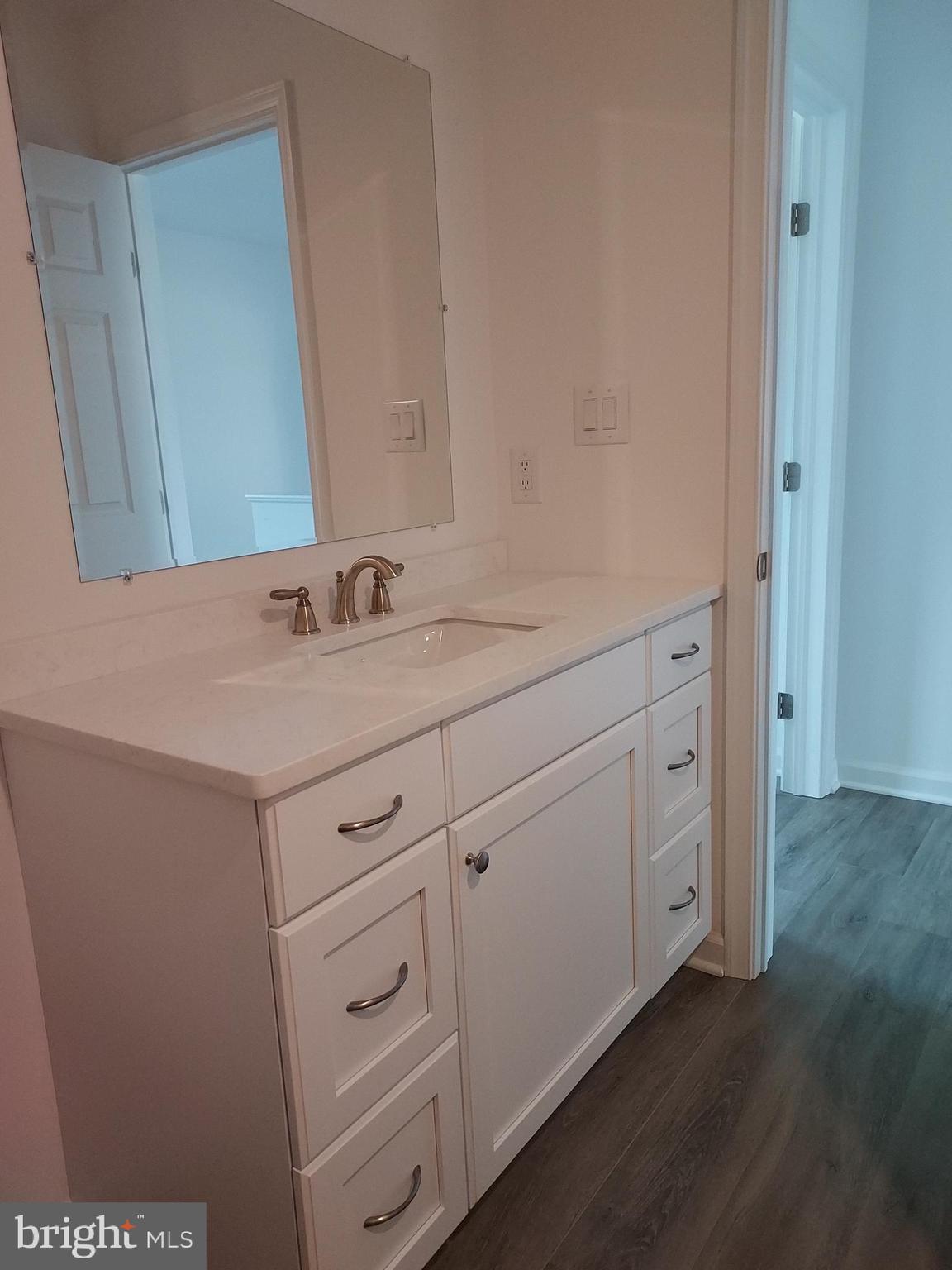 2 Paxson Road Doylestown, PA 18901 - Photo 23 of 29 Hall Bath