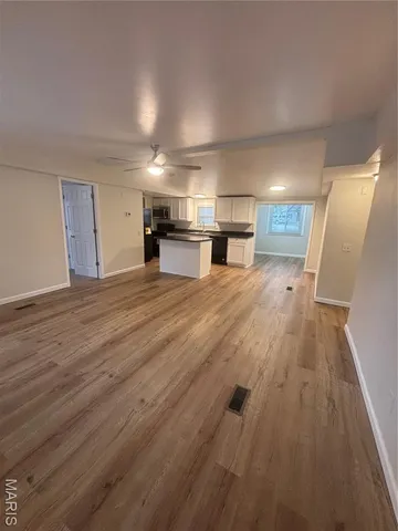 $1,400 | 887 Thousand Pines Drive, Fenton, MO 63026