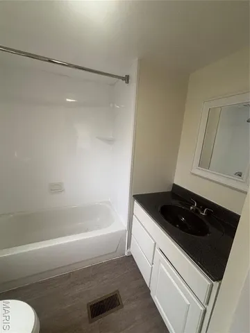 $1,400 | 887 Thousand Pines Drive, Fenton, MO 63026