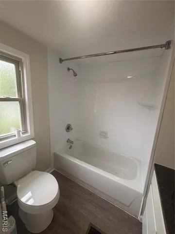 $1,400 | 887 Thousand Pines Drive, Fenton, MO 63026