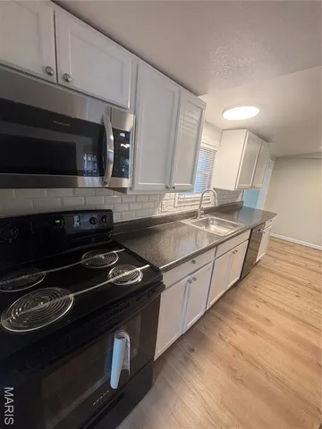 $1,400 | 887 Thousand Pines Drive, Fenton, MO 63026