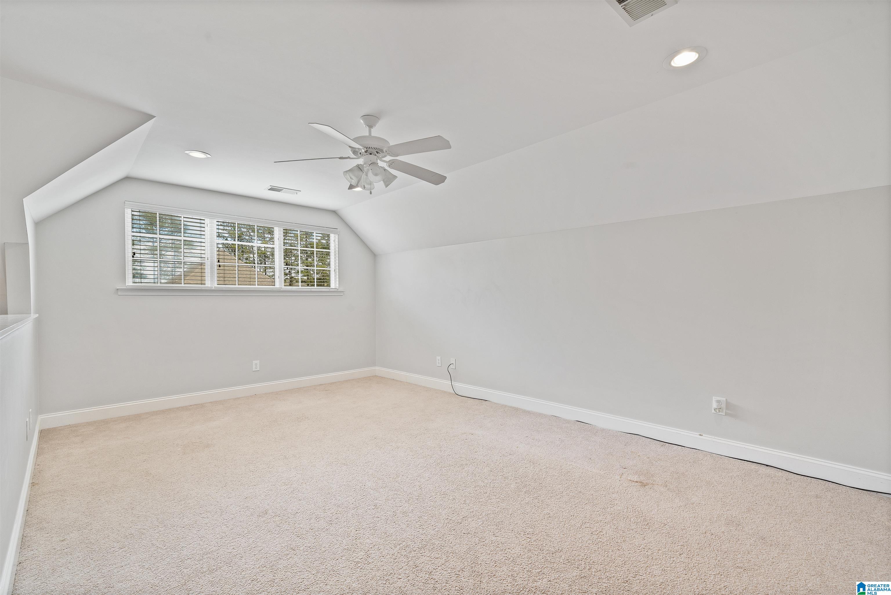 342 Creekside Lane Pelham, AL 35124 - Photo 25 of 39
