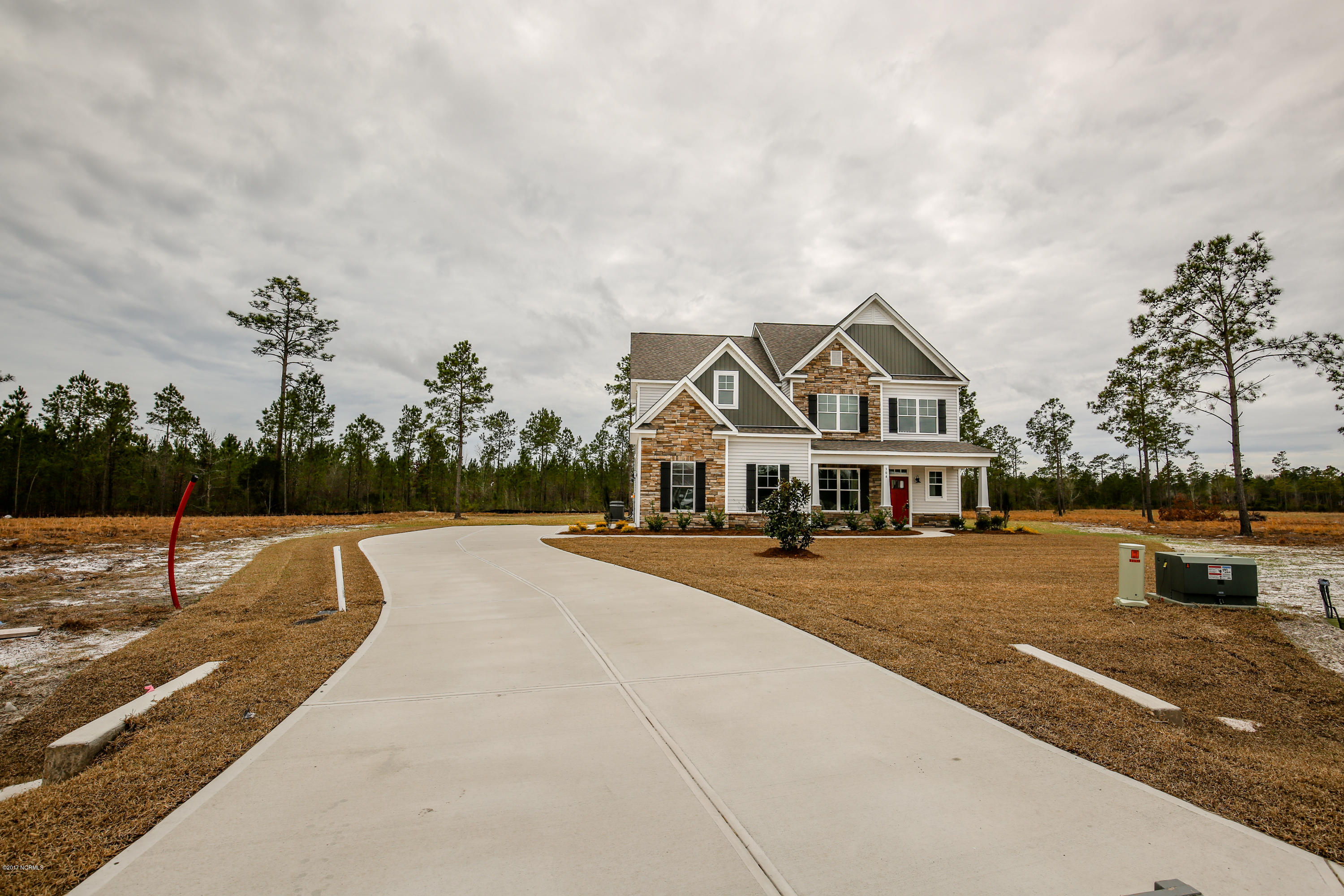 171 Peytons Ridge Drive Hubert, NC 28539 - Photo 4 of 56 similar home