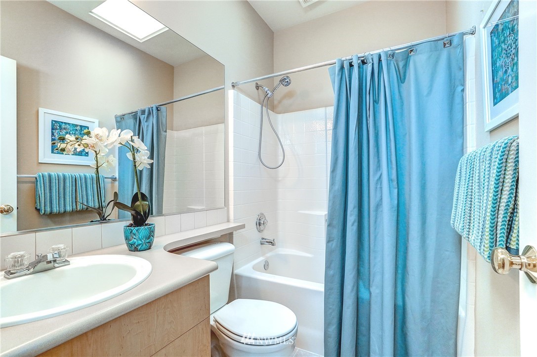 4912 Talbot Place South, Unit G Renton, WA 98055 - Photo 12 of 25