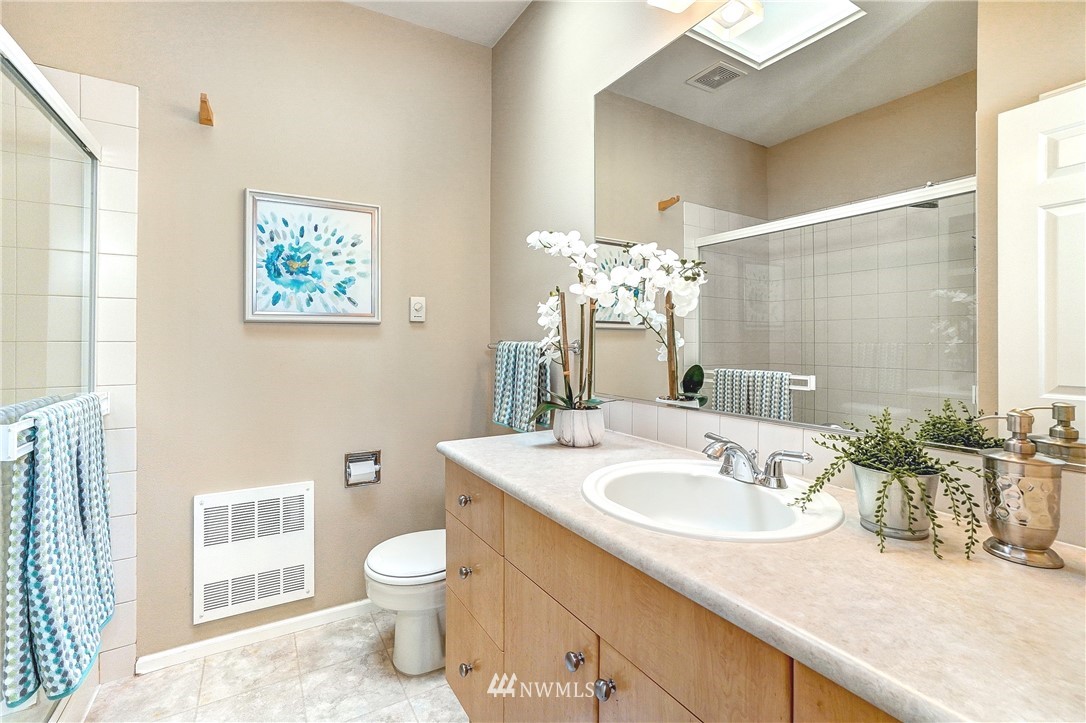 4912 Talbot Place South, Unit G Renton, WA 98055 - Photo 15 of 25