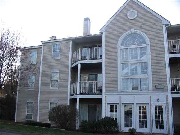 2 Galloway Road, Unit 2 Merrimack, NH 03054 - Photo 1 of 4