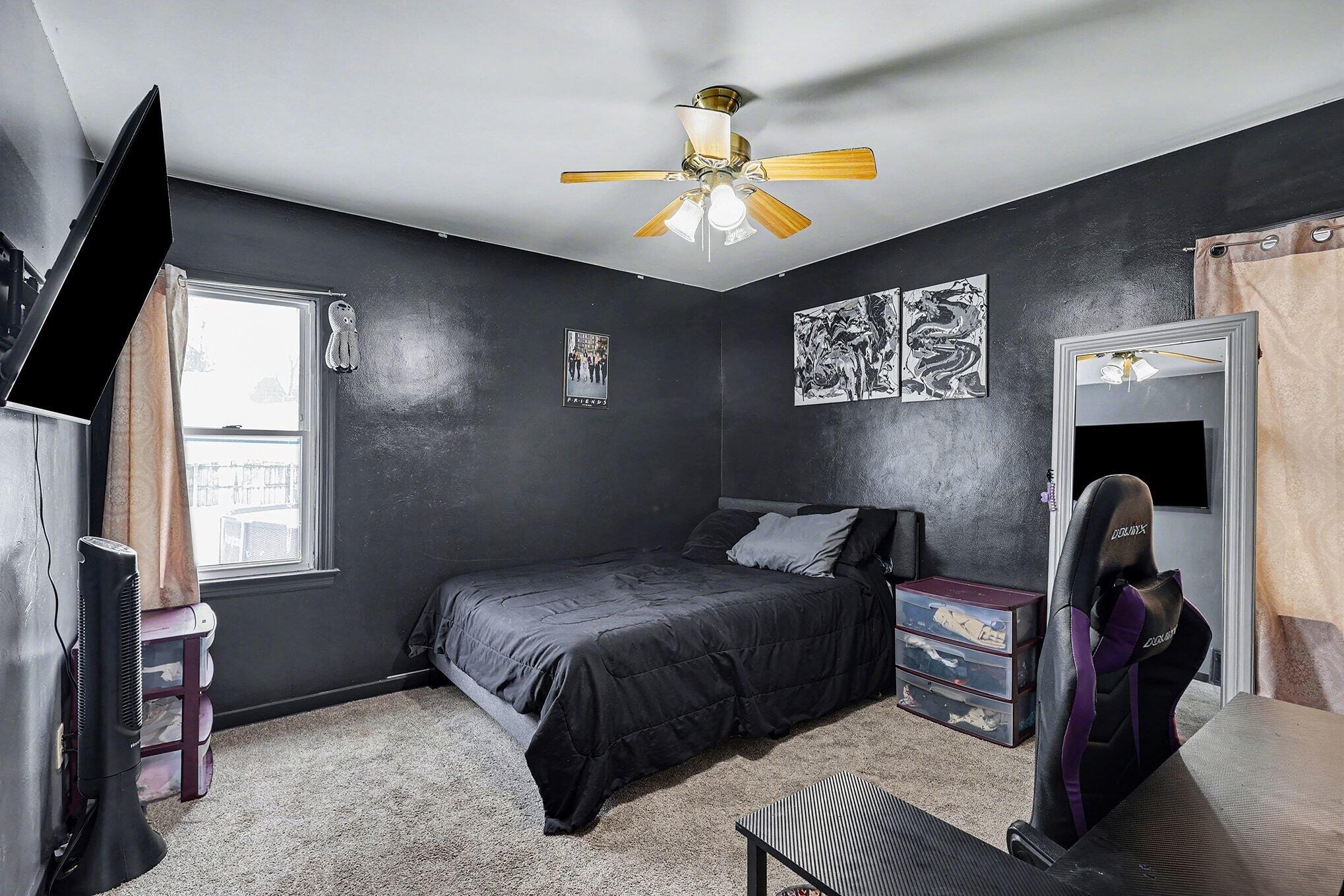 116 Honeoye Street Southwest Wyoming, MI 49548 - Photo 12 of 26 013_file_3066