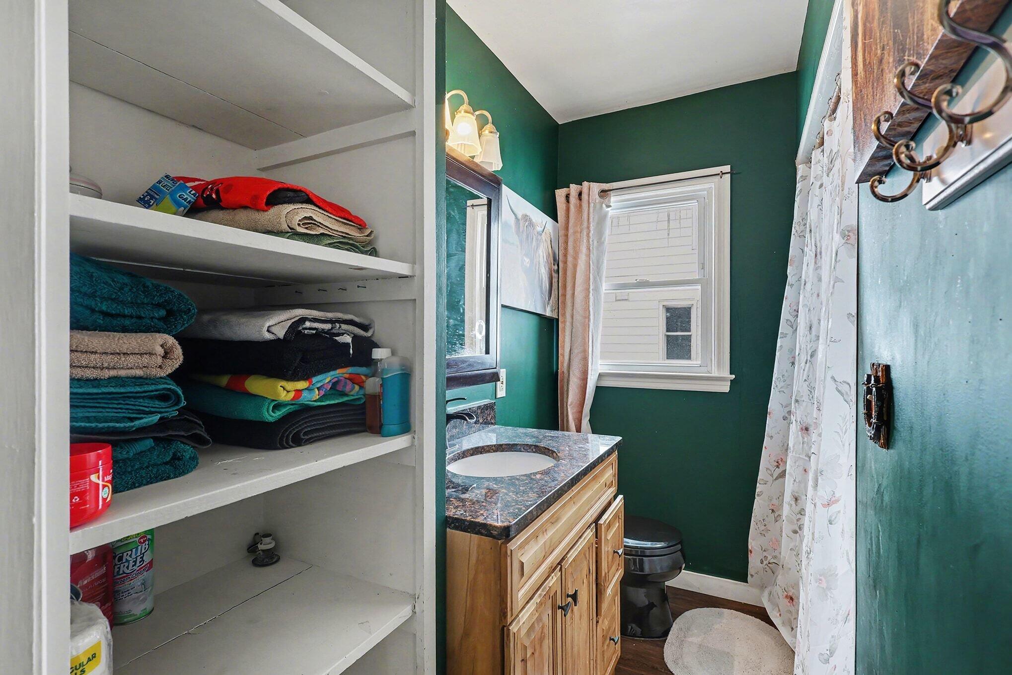 116 Honeoye Street Southwest Wyoming, MI 49548 - Photo 15 of 26 016_file_8652