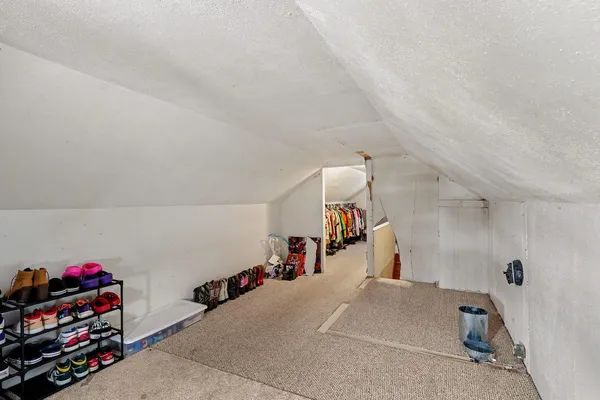$199,900 | 116 Honeoye Street Southwest, Wyoming, MI 49548