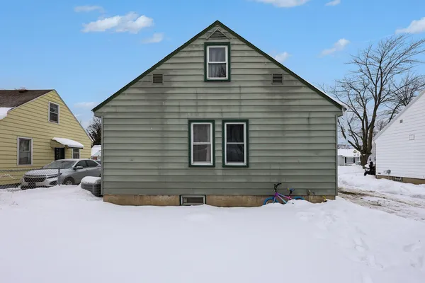 $199,900 | 116 Honeoye Street Southwest, Wyoming, MI 49548