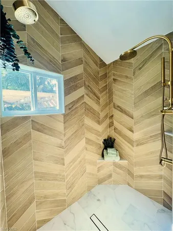 $3,249,000 | 1155 12th Street North, Naples, FL 34102