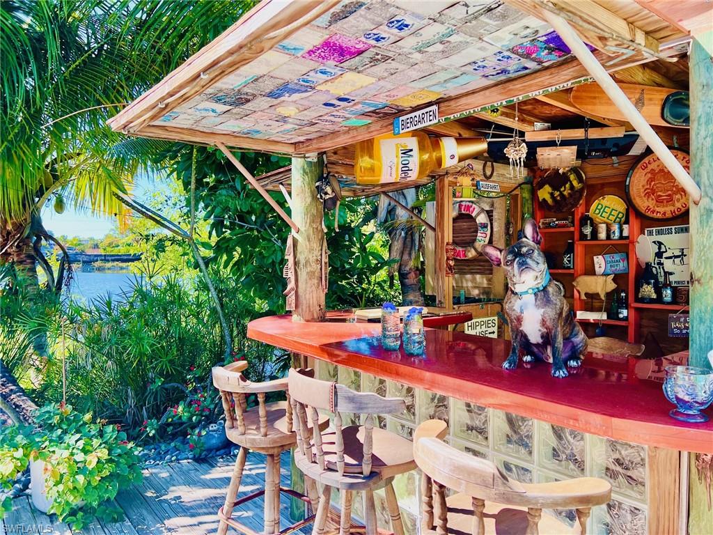 1155 12th Street North Naples, FL 34102 - Photo 15 of 18 View of bar