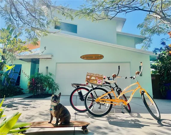 $3,249,000 | 1155 12th Street North, Naples, FL 34102