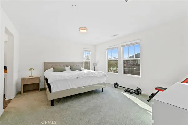 $729,000 | 16746 Stag's Leap Lane, Fontana, CA 92336