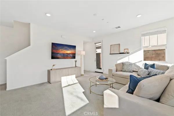 $729,000 | 16746 Stag's Leap Lane, Fontana, CA 92336