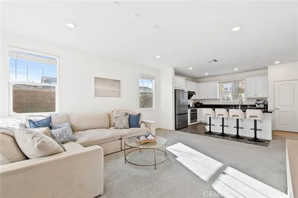$729,000 | 16746 Stag's Leap Lane, Fontana, CA 92336