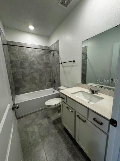 2500 Skyline Loop Kissimmee, FL 34758 - Photo 14 of 28