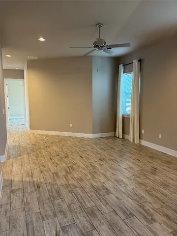 $2,250 | 206 Verrado Path, Austin, TX 78745