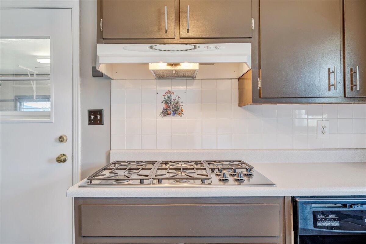 2407 Laura Road Northwest Roanoke, VA 24017 - Photo 18 of 51 16-MIB09901