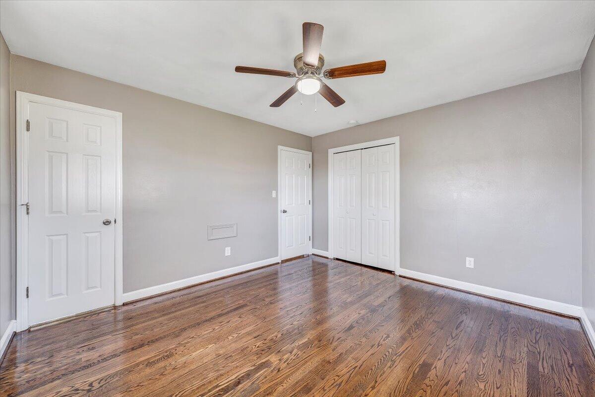 2407 Laura Road Northwest Roanoke, VA 24017 - Photo 22 of 51 19-MIB09925