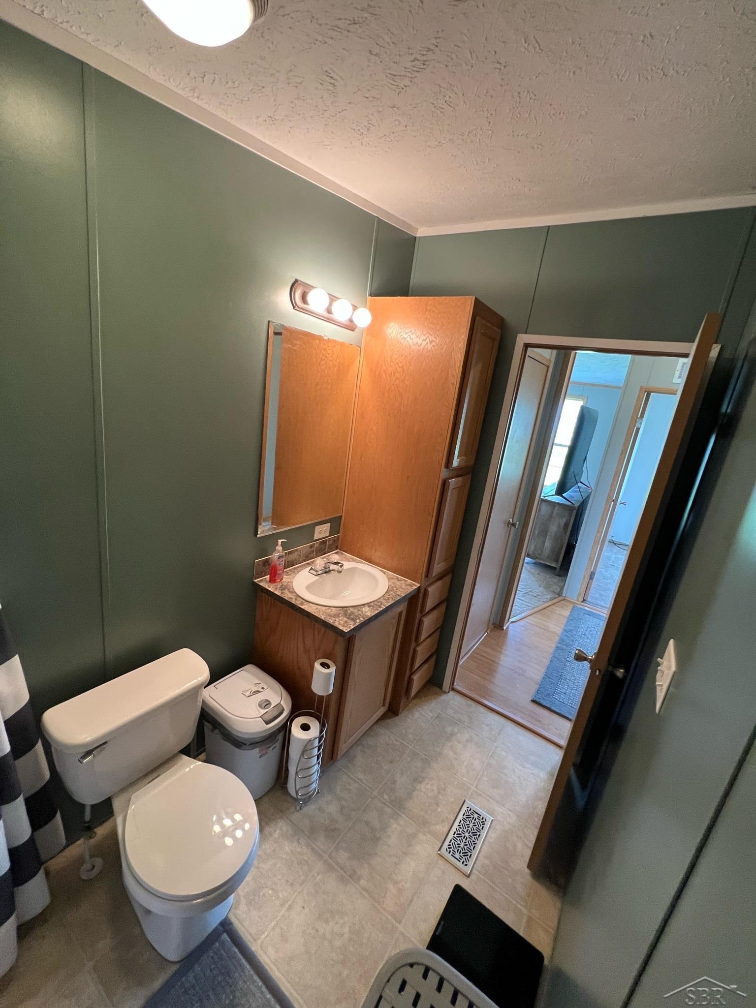 1905 Saganing Road Bentley, MI 48613 - Photo 25 of 44