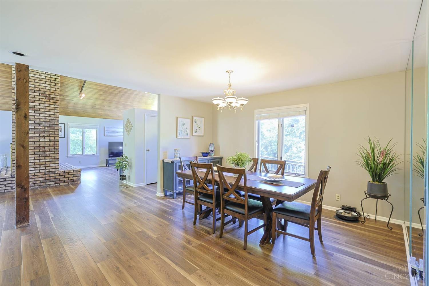 7407 Ayers Road Cincinnati, OH 45255 - Photo 15 of 51