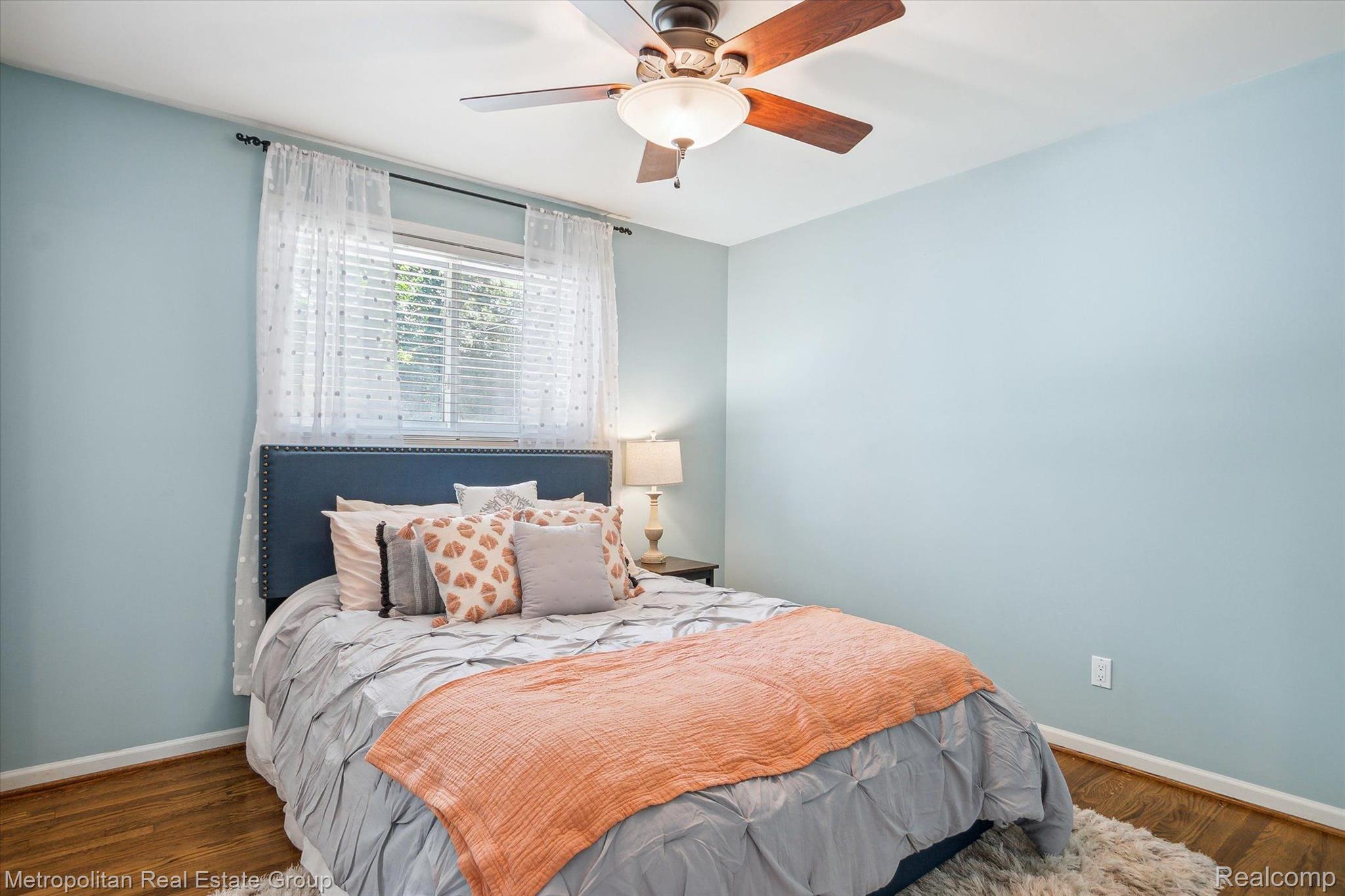 2405 Keith Road West Bloomfield, MI 48324 - Photo 17 of 43 Gallery Image 17