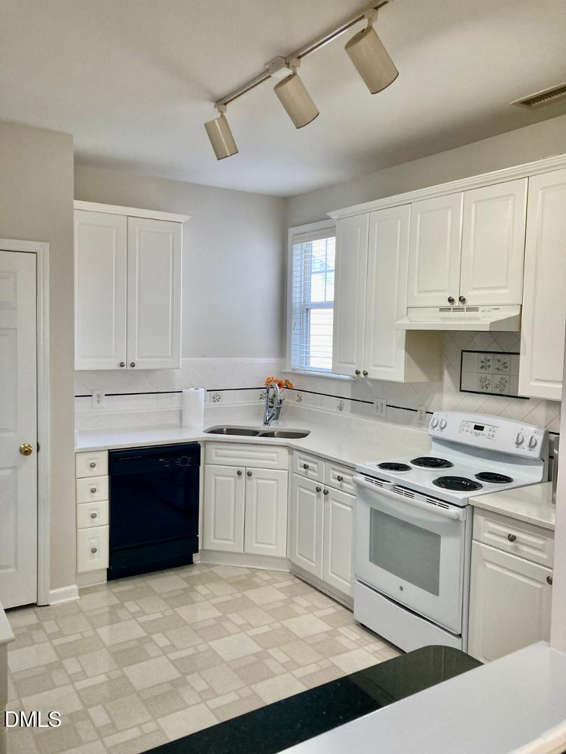 11034 Louson Place Raleigh, NC 27614 - Photo 2 of 5