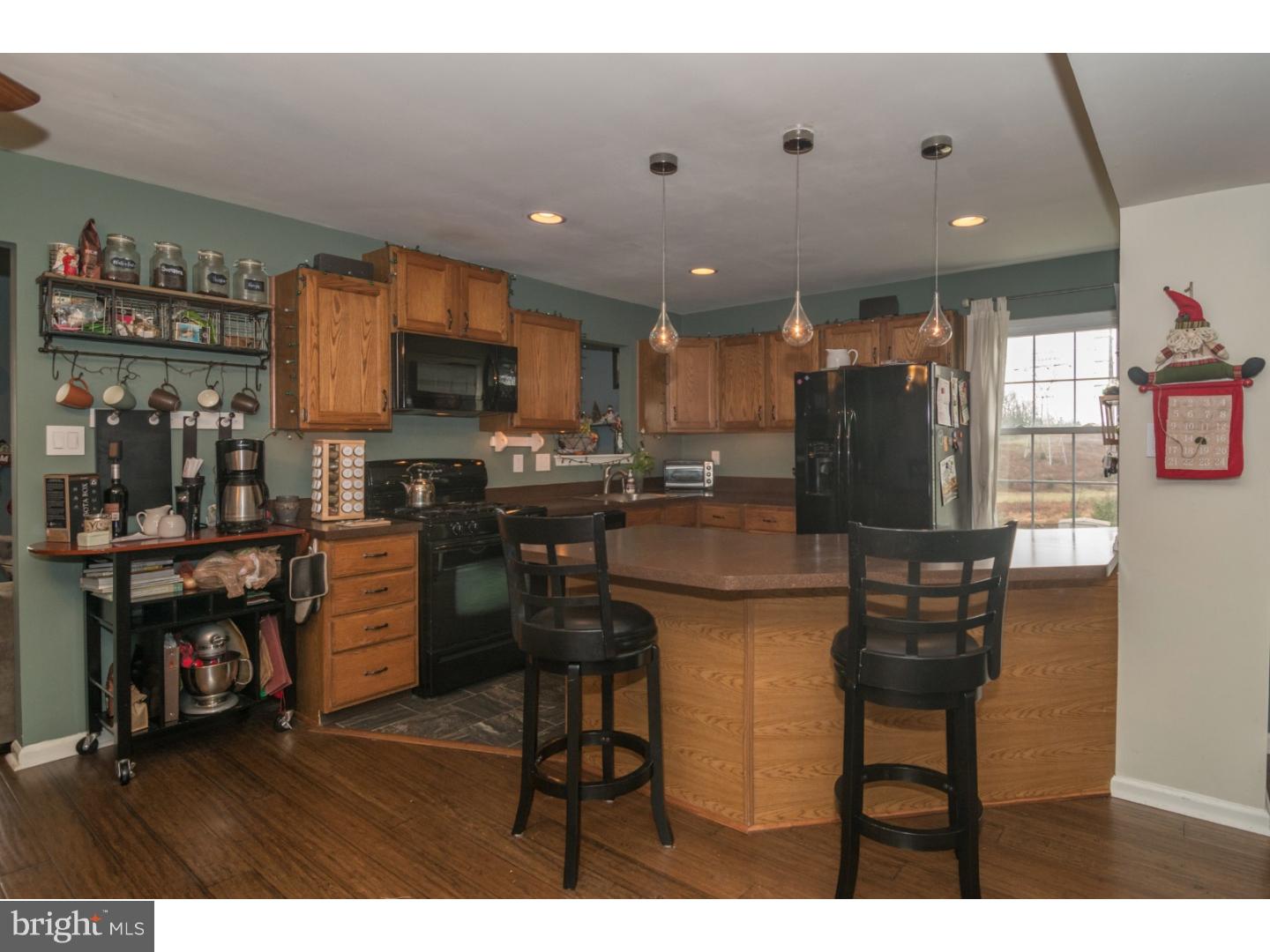 417 Tudor Road Collegeville, PA 19426 - Photo 6 of 24 Kitchen