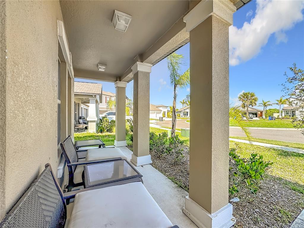 1511 Tiger Tooth Place Ruskin, FL 33570 - Photo 5 of 59