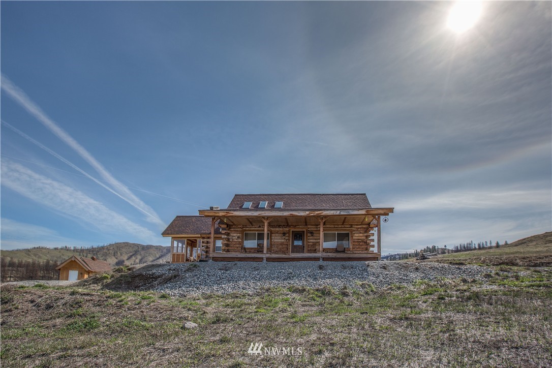 20 Sawtooth View Road Pateros, WA 98846 - Photo 1 of 25