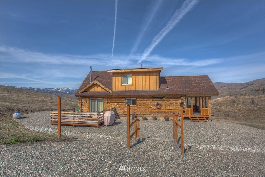 20 Sawtooth View Road Pateros, WA 98846 - Photo 2 of 25