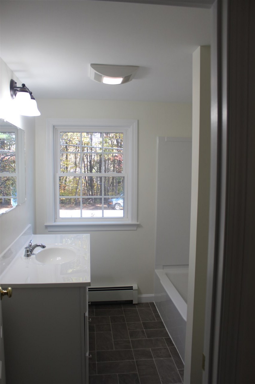 214 Milton Road Rochester, NH 03868 - Photo 6 of 9