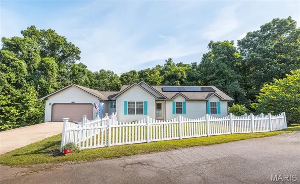 $269,000 | 17435 Lori Dr Street, St. Robert, MO 65584