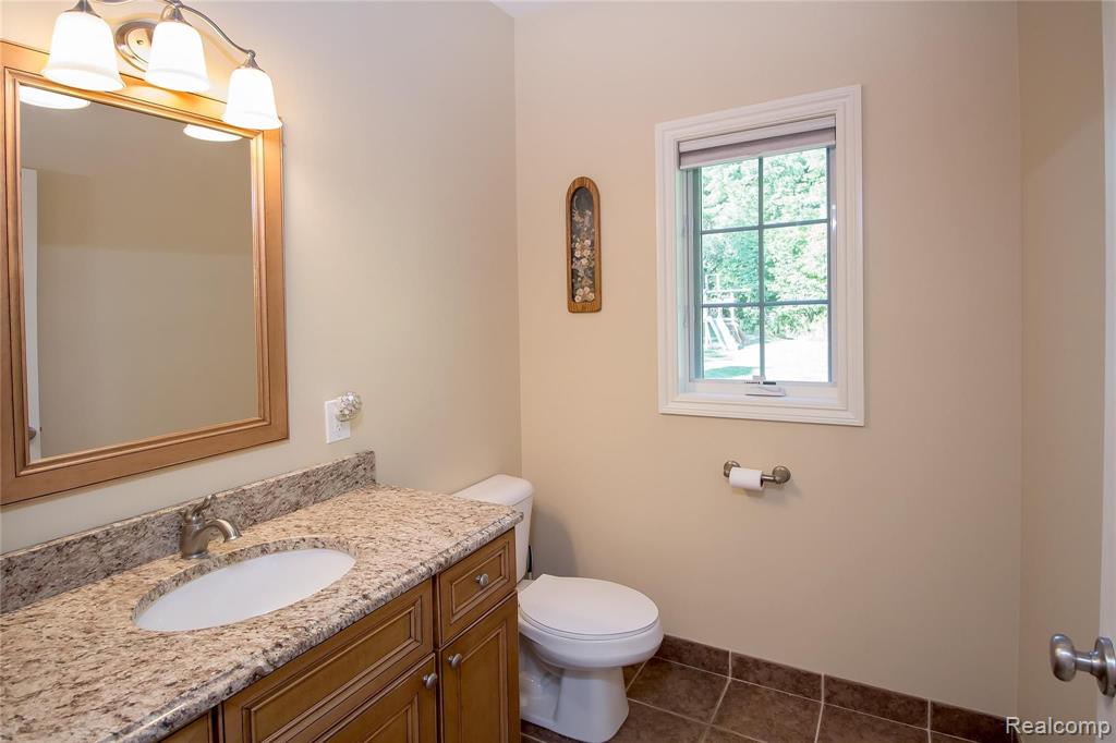 3003 Brophy Road Howell, MI 48855 - Photo 22 of 41